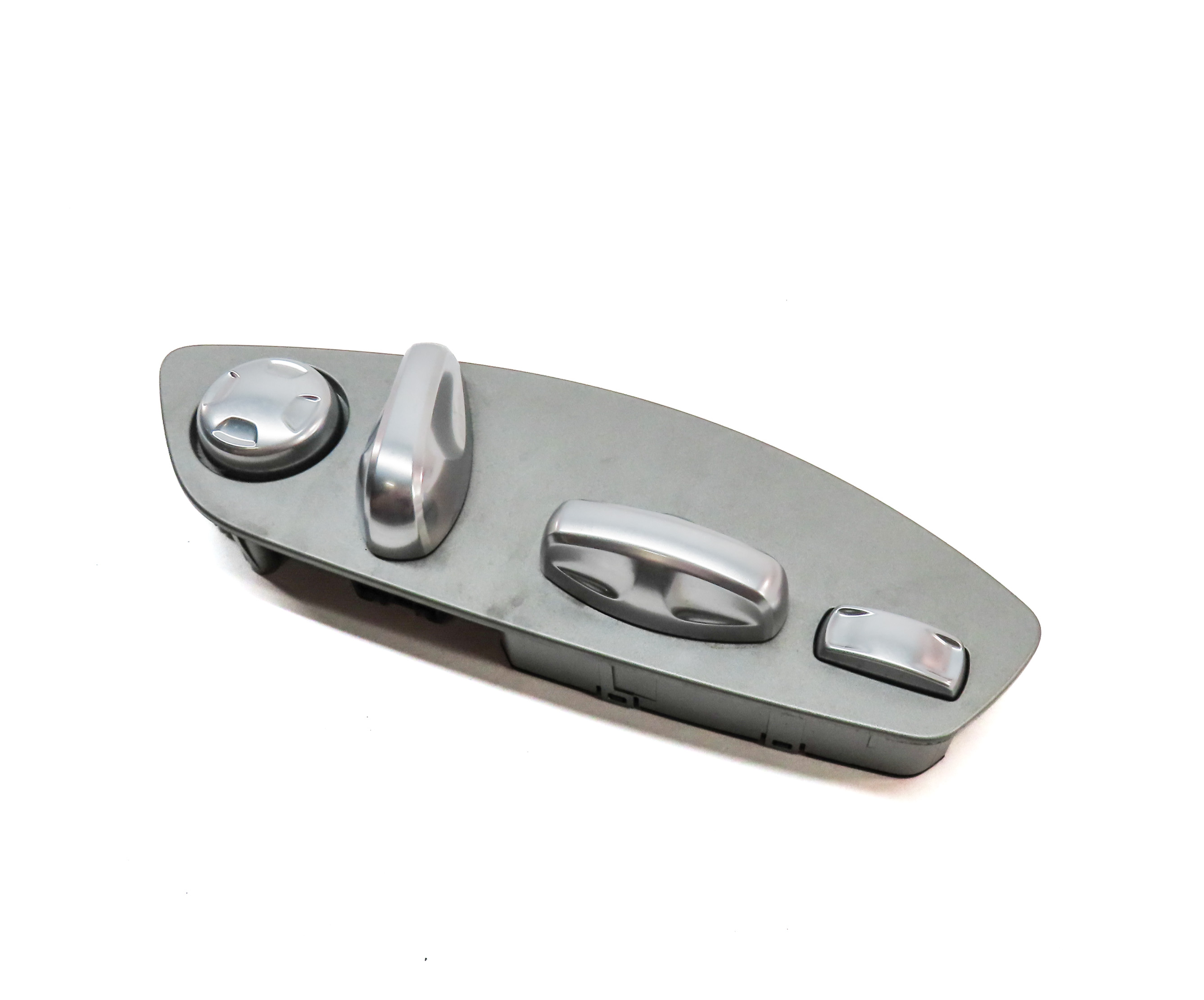 2016 PORSCHE CAYENNE (958) FRONT RIGHT PASSENGER SEAT ADJUST SWITCH BUTTON — exact item pictured